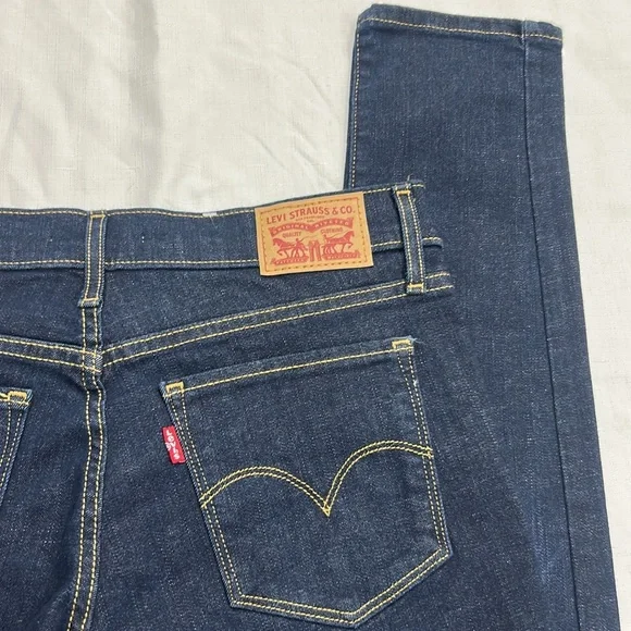 Levi's Dark Blue 311 Shaping Skinny Denim Jeans - Picture 5 of 8